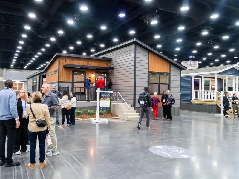 Photo of people attending the Louisville Show